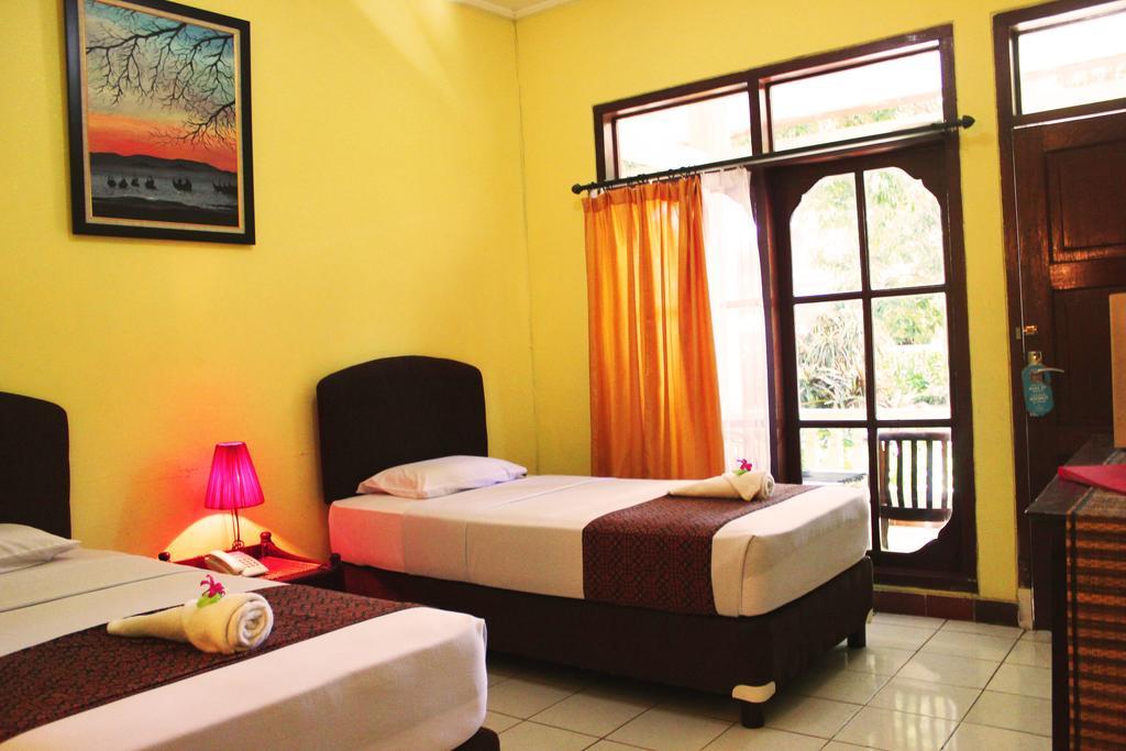 Hotel Puri Nusantara Kuta  Exterior photo